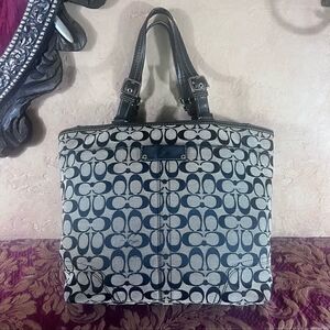 COACH HAMPTONS SIGNATURE BOOK BAG F13063